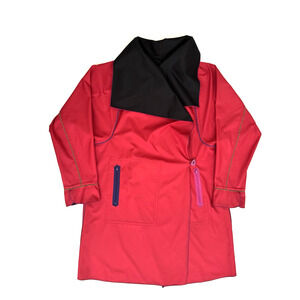 Carmen G. Montreal Raincoat US 12 Red Reversible Water Repellent Hood Pouch